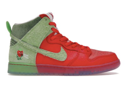 Nike SB Dunk High Strawberry Cough