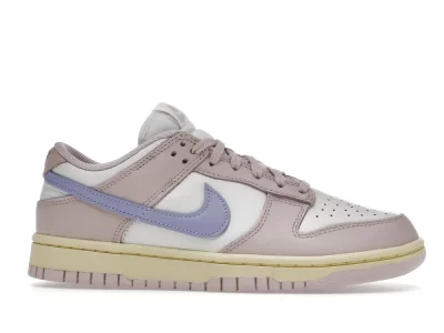 Nike Dunk Low Pink Oxford (W)