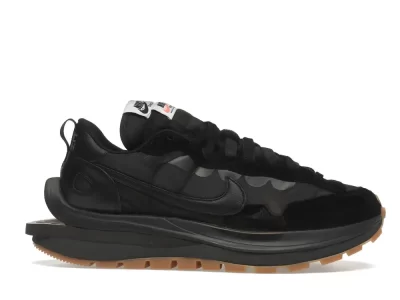 Nike Vaporwaffle sacai Black Gum