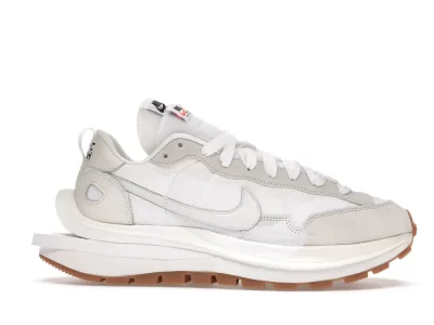 Nike Vaporwaffle sacai Sail Gum